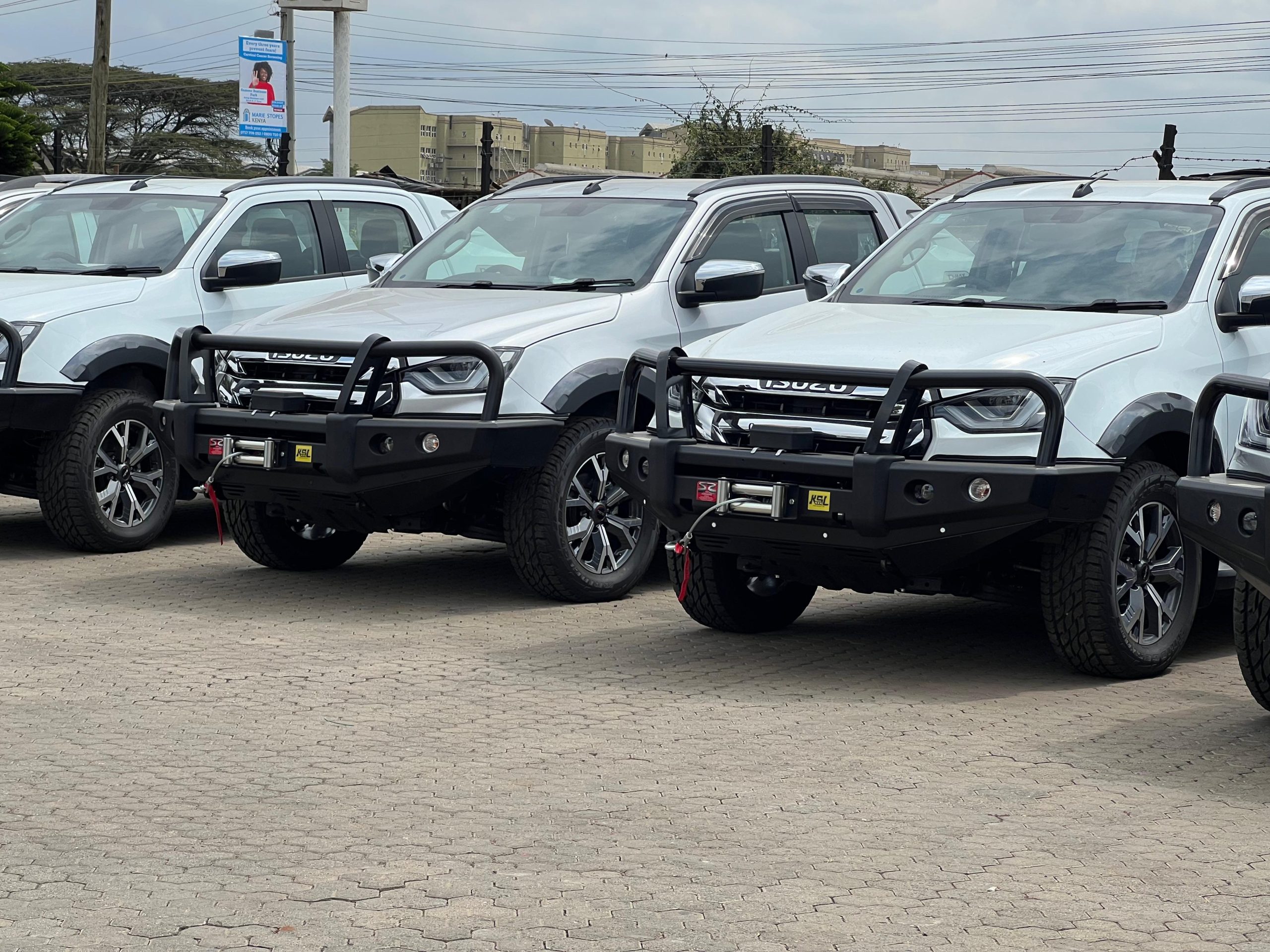 ISUZU PICKUPS